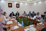 Лучшие эксперты Самарской области в отрасли ЖКХ обсуждают сегодня проекты актуализированных профессиональных стандартов.